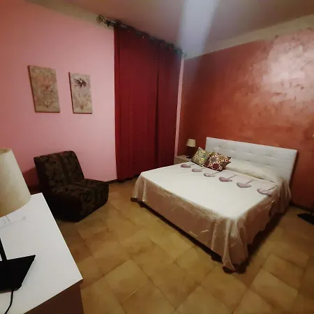 Bed & Breakfast San Nicolo House Aci Catena