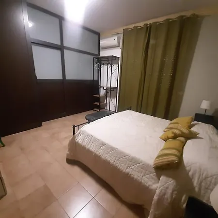 San Nicolo House 5* Aci Catena