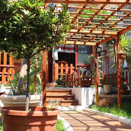 San Nicolo House Bed & Breakfast Aci Catena