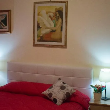 San Nicolo House 5* Aci Catena