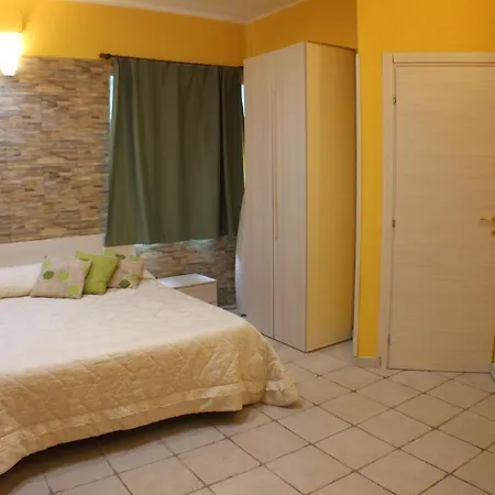 San Nicolo House 5* Aci Catena