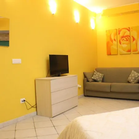 San Nicolo House Bed & Breakfast Aci Catena